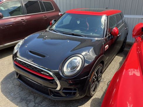 Used 2017 MINI Cooper Clubman John Cooper Works image 2