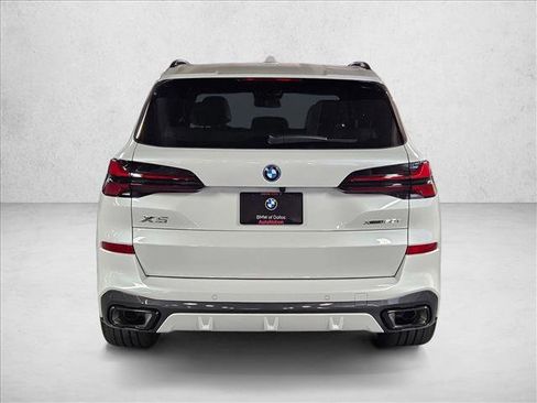 New 2026 BMW X5 xDrive50e w/ M Sport Package image 7