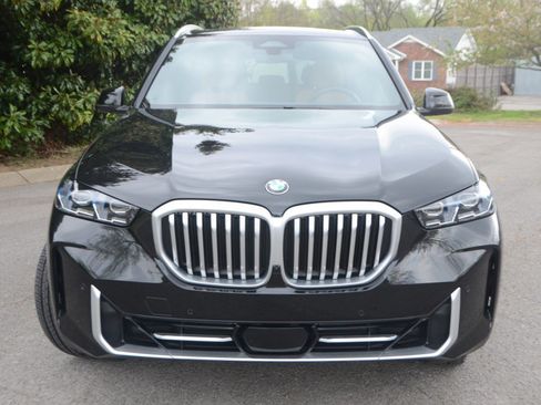 Used 2026 BMW X5 xDrive40i image 8