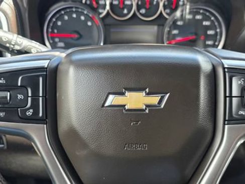 Used 2021 Chevrolet Silverado 3500 LT w/ Convenience Package AWD/4WD image 17