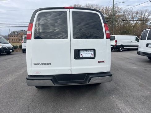 Used 2021 GMC Savana 2500 w/ Driver Convenience Package image 8