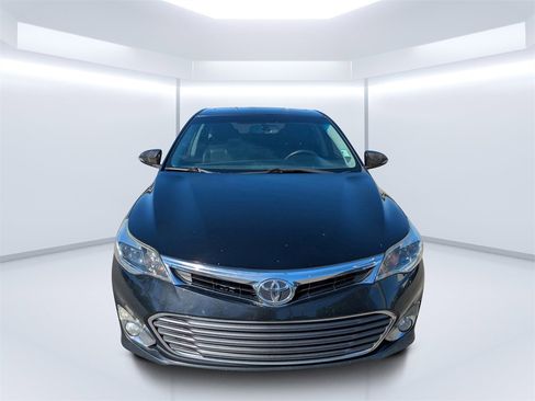 Used 2013 Toyota Avalon XLE image 8