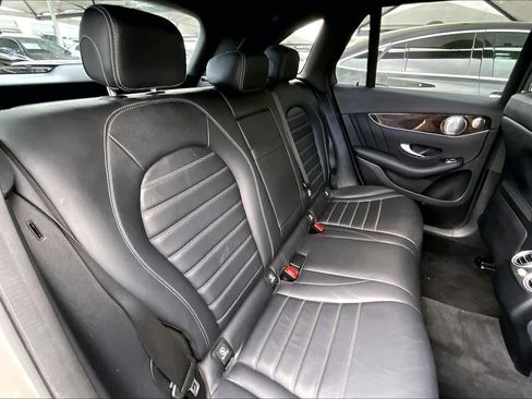 Certified 2020 Mercedes-Benz GLC 300 image 20