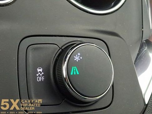 Used 2020 Chevrolet Traverse LS FWD image 29