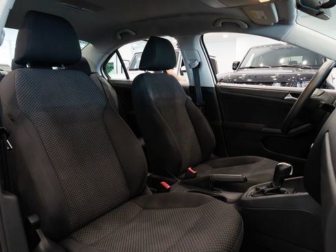 Used 2012 Volkswagen Jetta S FWD image 24
