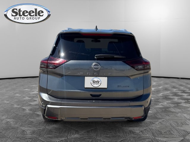 Used 2026 Nissan Rogue SL AWD/4WD image 4