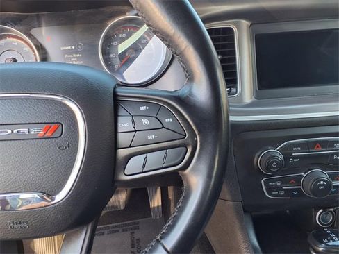 Used 2022 Dodge Charger SXT image 17