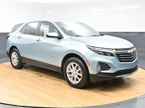 Used 2022 Chevrolet Equinox LT AWD/4WD image 3