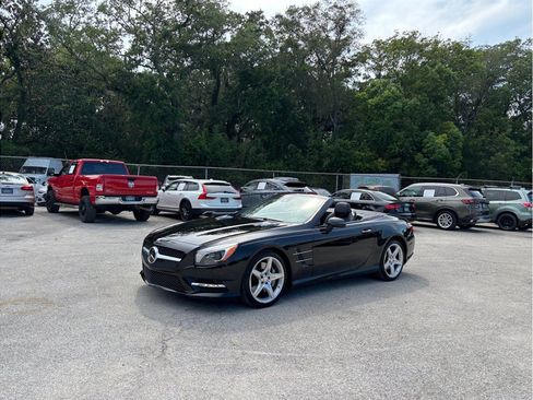 Used 2015 Mercedes-Benz SL 550 image 17
