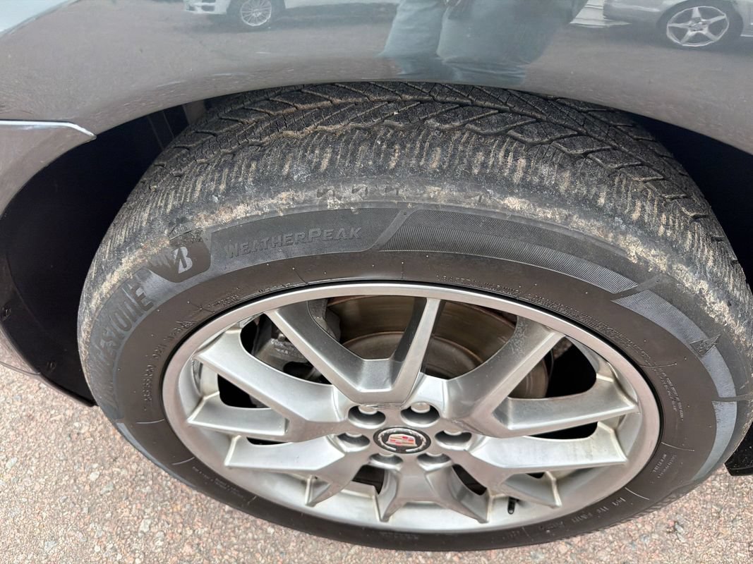 Used 2016 Cadillac SRX Performance w/ Driver Awareness Package AWD/4WD image 21