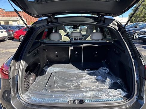 Used 2026 Mercedes-Benz GLC 300 4MATIC image 26