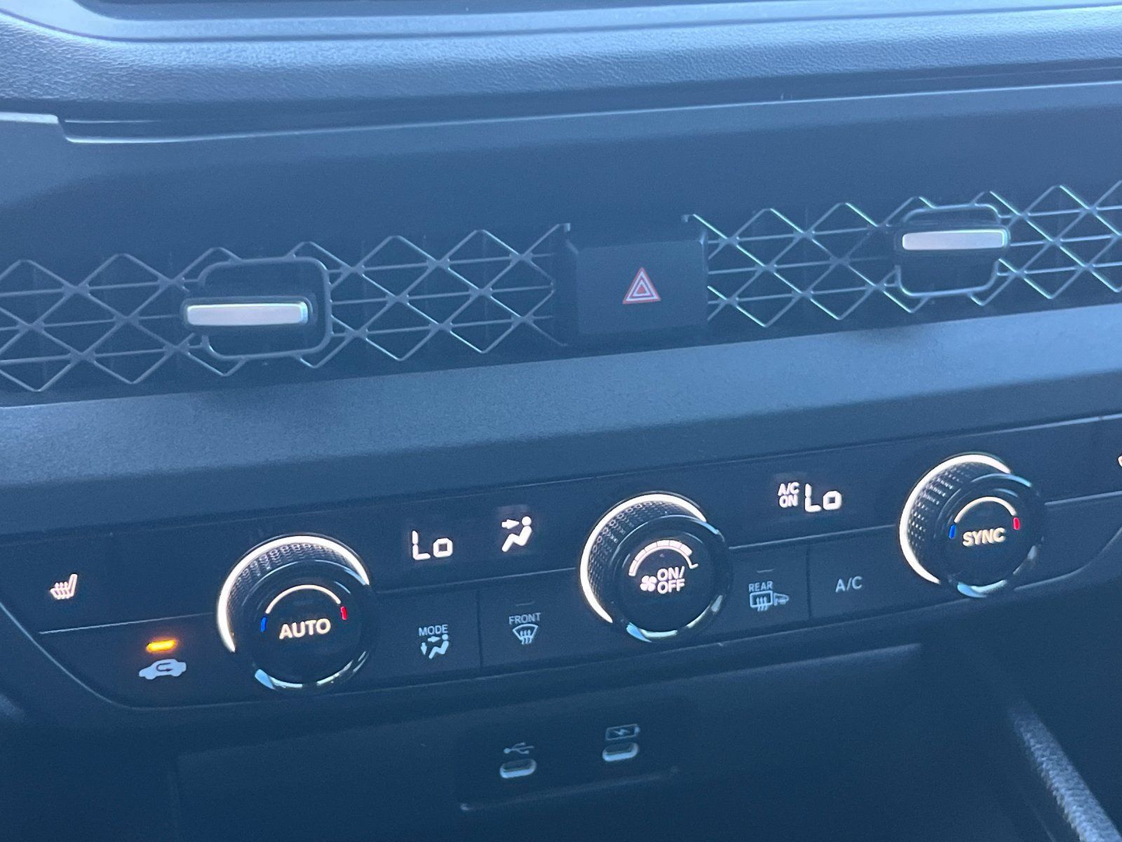 Used 2025 Honda Accord SE image 18