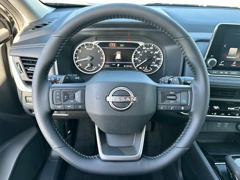 New 2026 Nissan Rogue SV w/ Cold Weather Package AWD/4WD image 14