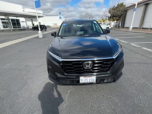 Used 2024 Honda CR-V EX-L image 3