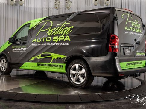 Used 2022 Mercedes-Benz Metris image 11