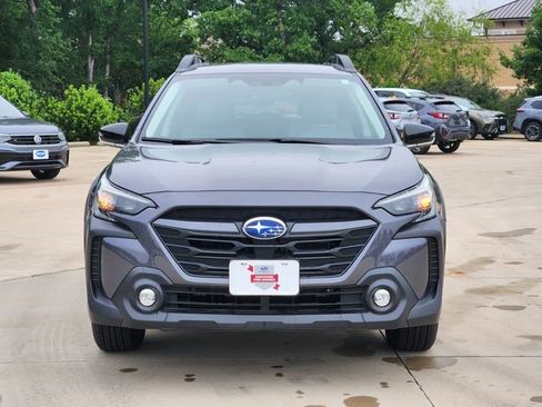 Certified 2025 Subaru Outback Premium image 2