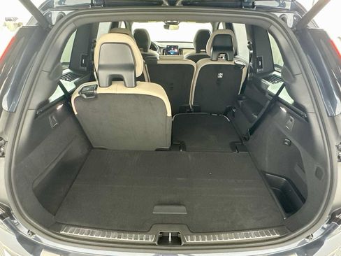 Used 2026 Volvo XC90 T8 Plus w/ Protection Package Premier AWD/4WD image 24
