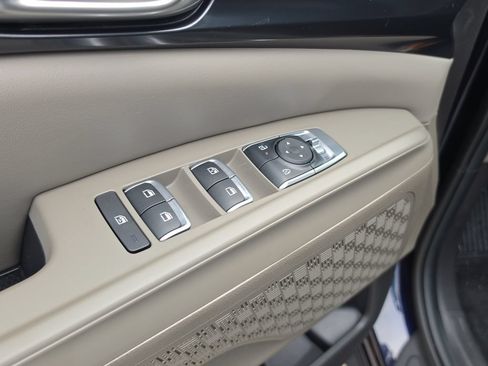 New 2027 Kia Carnival FWD image 20