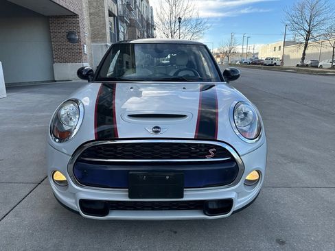 Used 2015 MINI Cooper S image 2