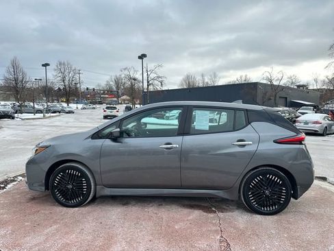 Used 2024 Nissan Leaf SV Plus image 2