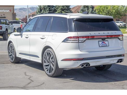 Used 2025 Lincoln Aviator Black Label w/ Jet Appearance Package AWD/4WD image 5