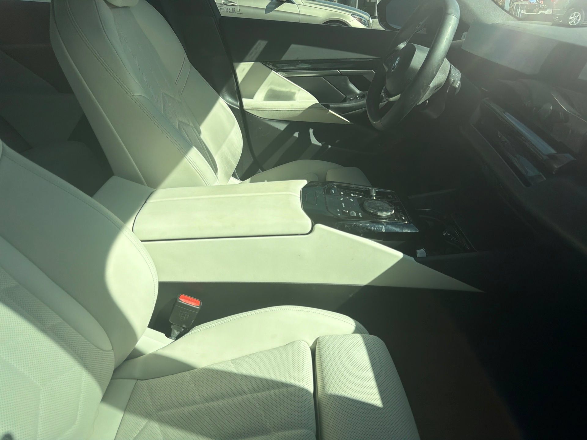 Used 2024 BMW i5 eDrive40i w/ Premium Package RWD image 21