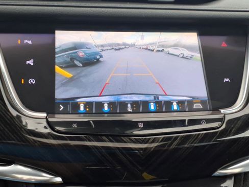 Used 2020 Cadillac XT6 Premium Luxury image 22