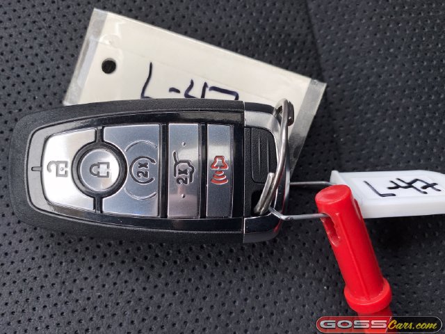 Used 2025 Ford Explorer ST AWD/4WD image 30