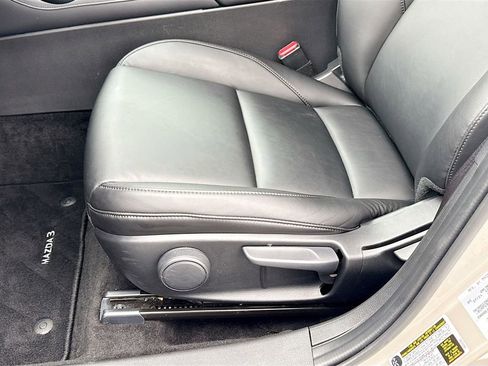 Used 2025 MAZDA MAZDA3 s Sport image 21