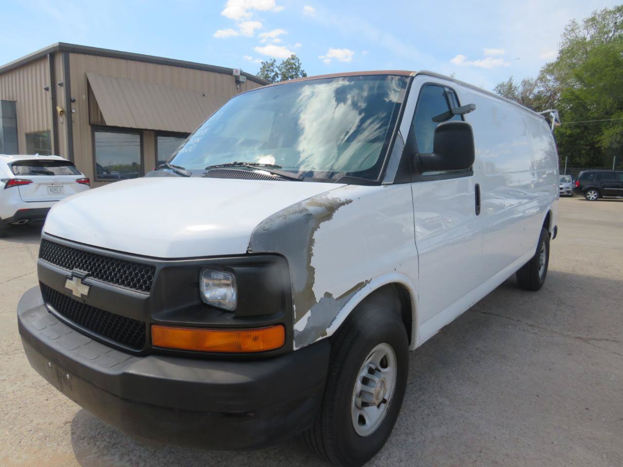 Used 2009 Chevrolet Express 2500 Extended RWD image 14