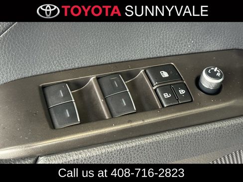Certified 2023 Toyota Camry XLE w/ Cold Weather Package AWD/4WD image 18