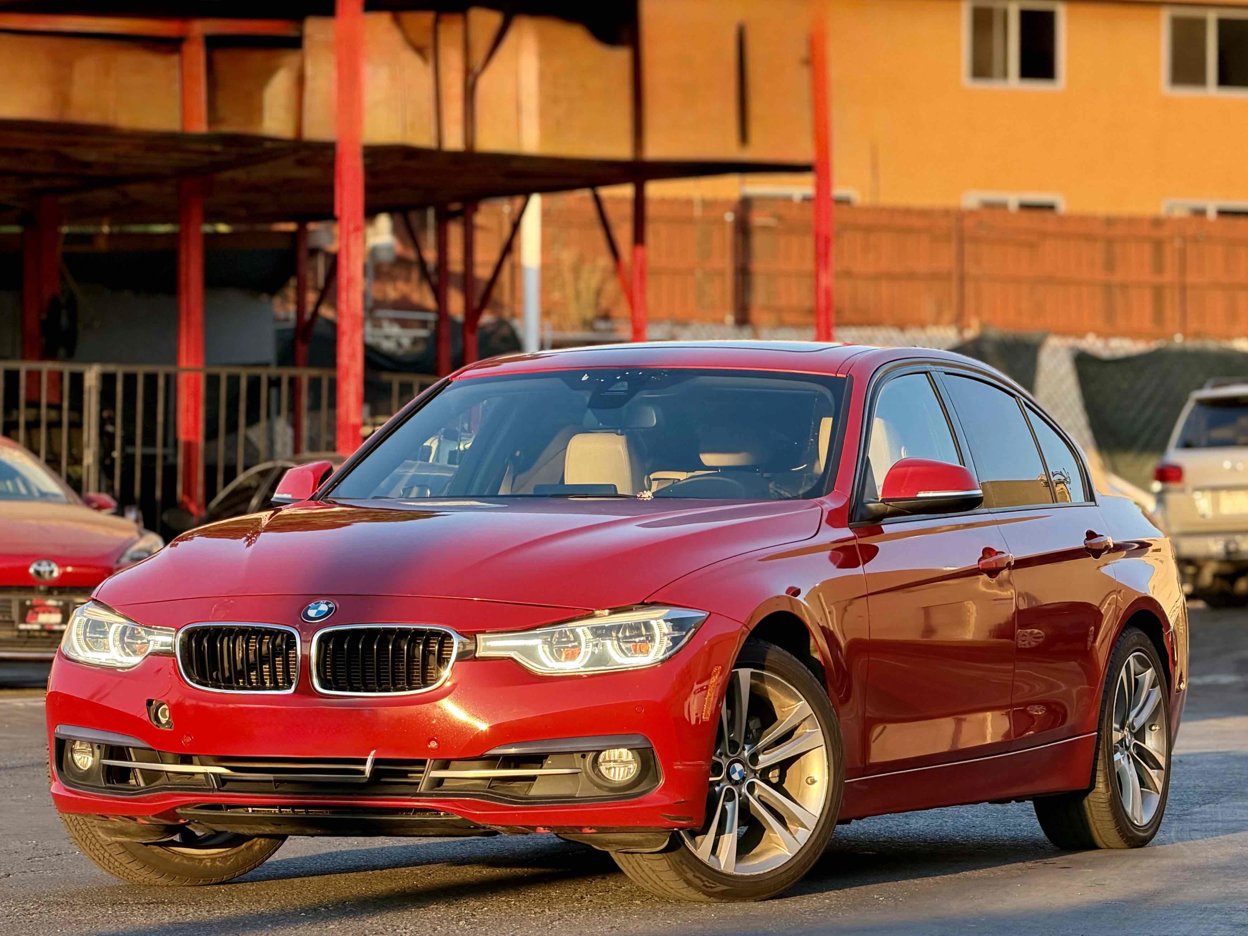 Used 2016 BMW 328i Sedan RWD image 1