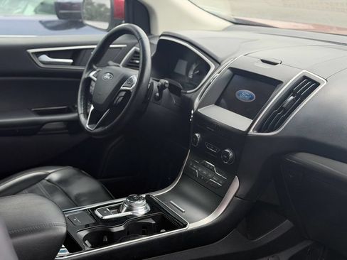 Used 2019 Ford Edge SEL w/ Equipment Group 201A AWD/4WD image 23
