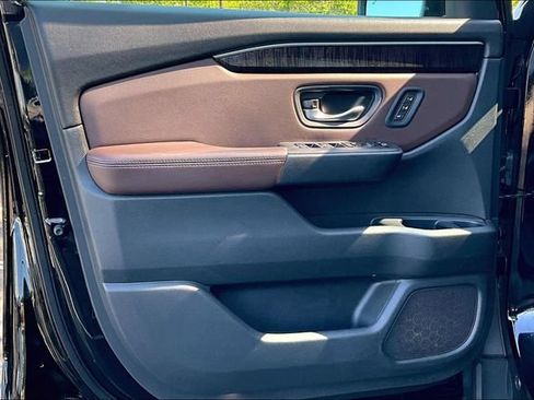 Used 2023 Honda Pilot Elite image 20