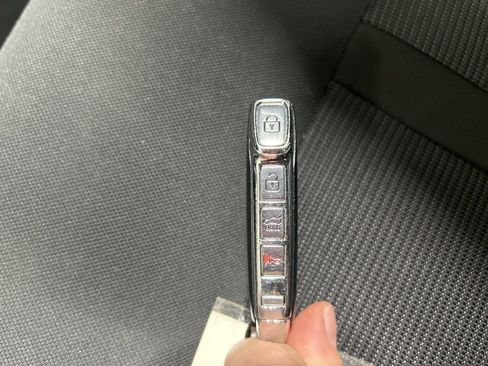 Used 2023 Kia K5 LXS image 31