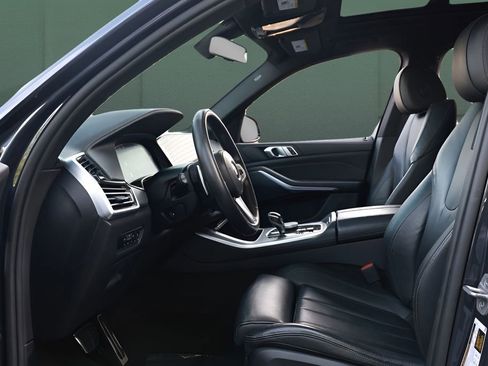 Used 2022 BMW X5 sDrive40i w/ M Sport Package RWD image 19