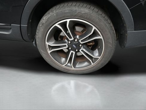 Used 2015 Ford Explorer Sport w/ Equipment Group 401A AWD/4WD image 37