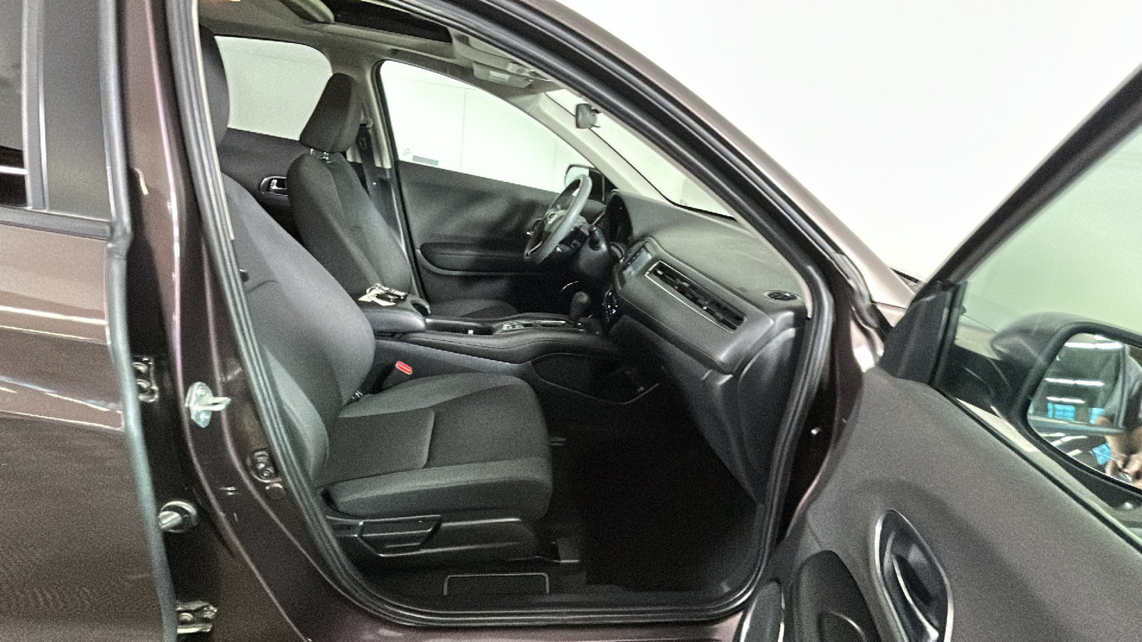 Used 2022 Honda HR-V EX image 35