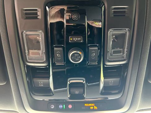 Used 2026 Chevrolet Suburban RST w/ Comfort Package RWD image 58