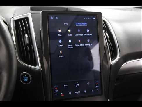 Certified 2022 Ford Edge Titanium w/ Equipment Group 301A AWD/4WD image 15