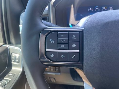 New 2026 Ford F350 Platinum w/ Tremor Off-Road Package AWD/4WD image 13