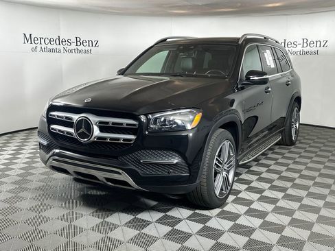 Certified 2023 Mercedes-Benz GLS 450 4MATIC image 3
