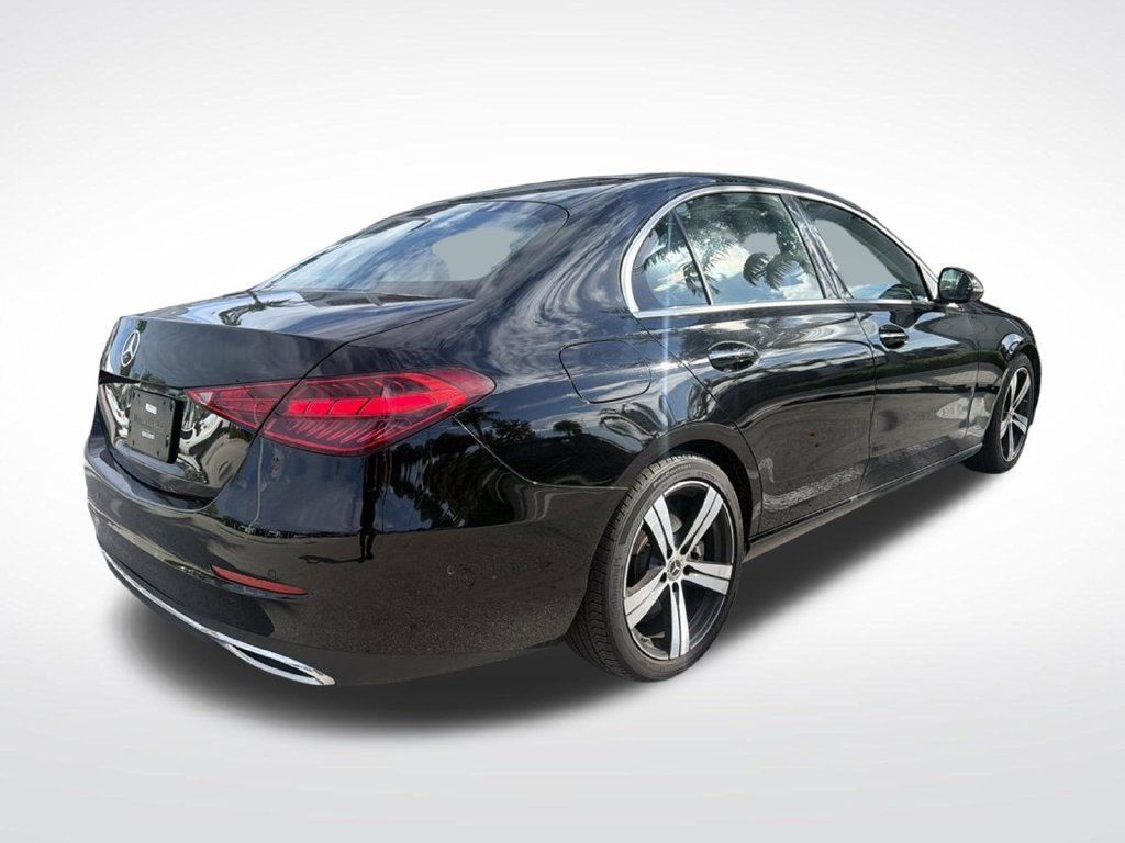 Used 2025 Mercedes-Benz C 300 Sedan image 8