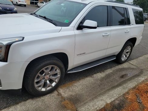 Used 2020 GMC Yukon SLT w/ Open Road Package AWD/4WD image 24