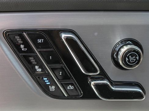 Used 2026 Cadillac Vistiq Luxury image 24