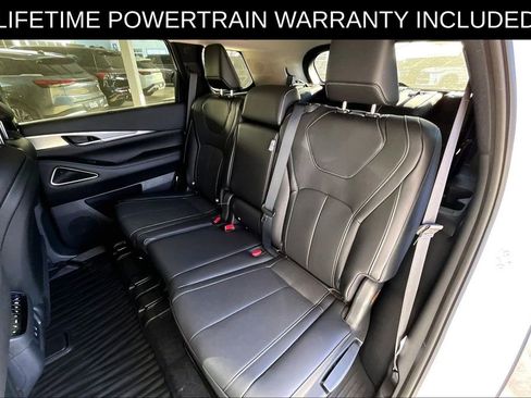 Certified 2026 INFINITI QX60 Luxe w/ Cargo Package FWD image 10