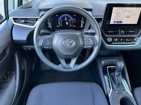 Used 2026 Toyota Corolla LE FWD image 14