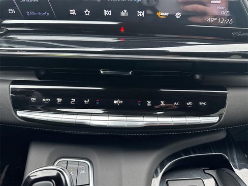 Used 2024 Cadillac Escalade Sport w/ LPO, ONYX Package image 25