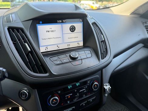 Used 2019 Ford Escape SEL AWD/4WD image 25