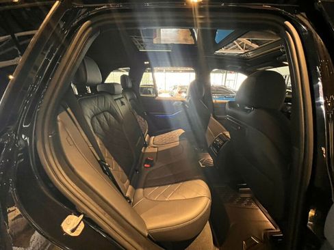 Used 2023 BMW X5 xDrive40i w/ M Sport Package image 13